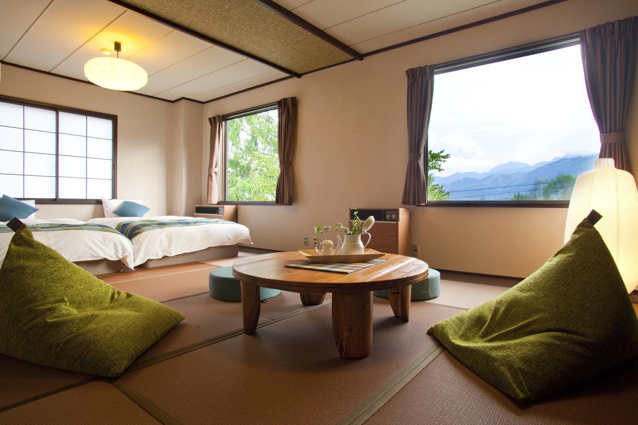 Hotel Hakuba Berghaus Otari Exteriör bild