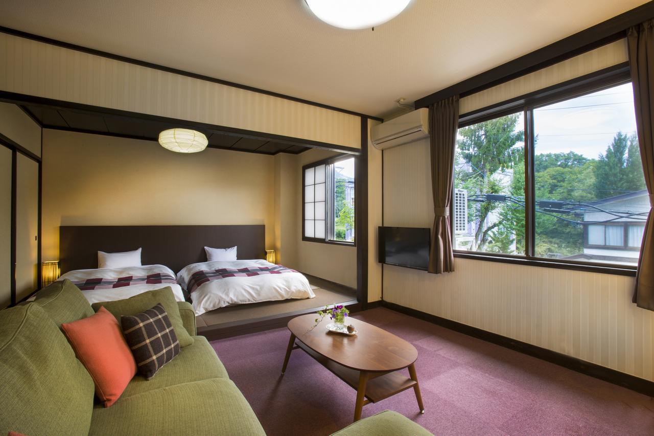 Hotel Hakuba Berghaus Otari Exteriör bild