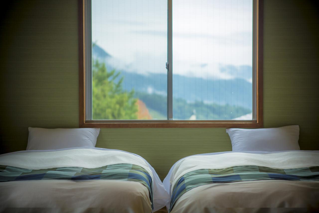 Hotel Hakuba Berghaus Otari Exteriör bild